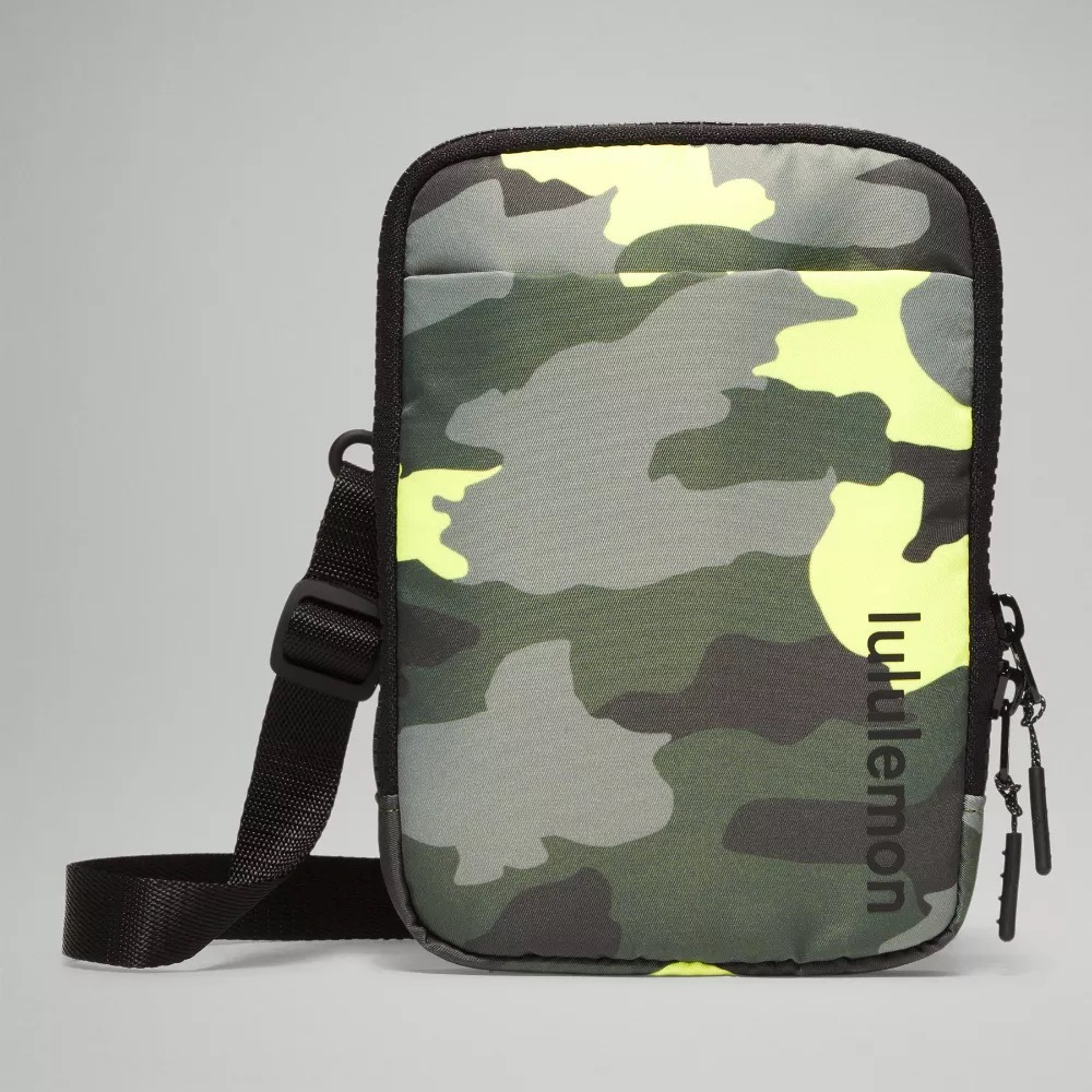 Bnwt Lululemon Easy Access Crossbody
